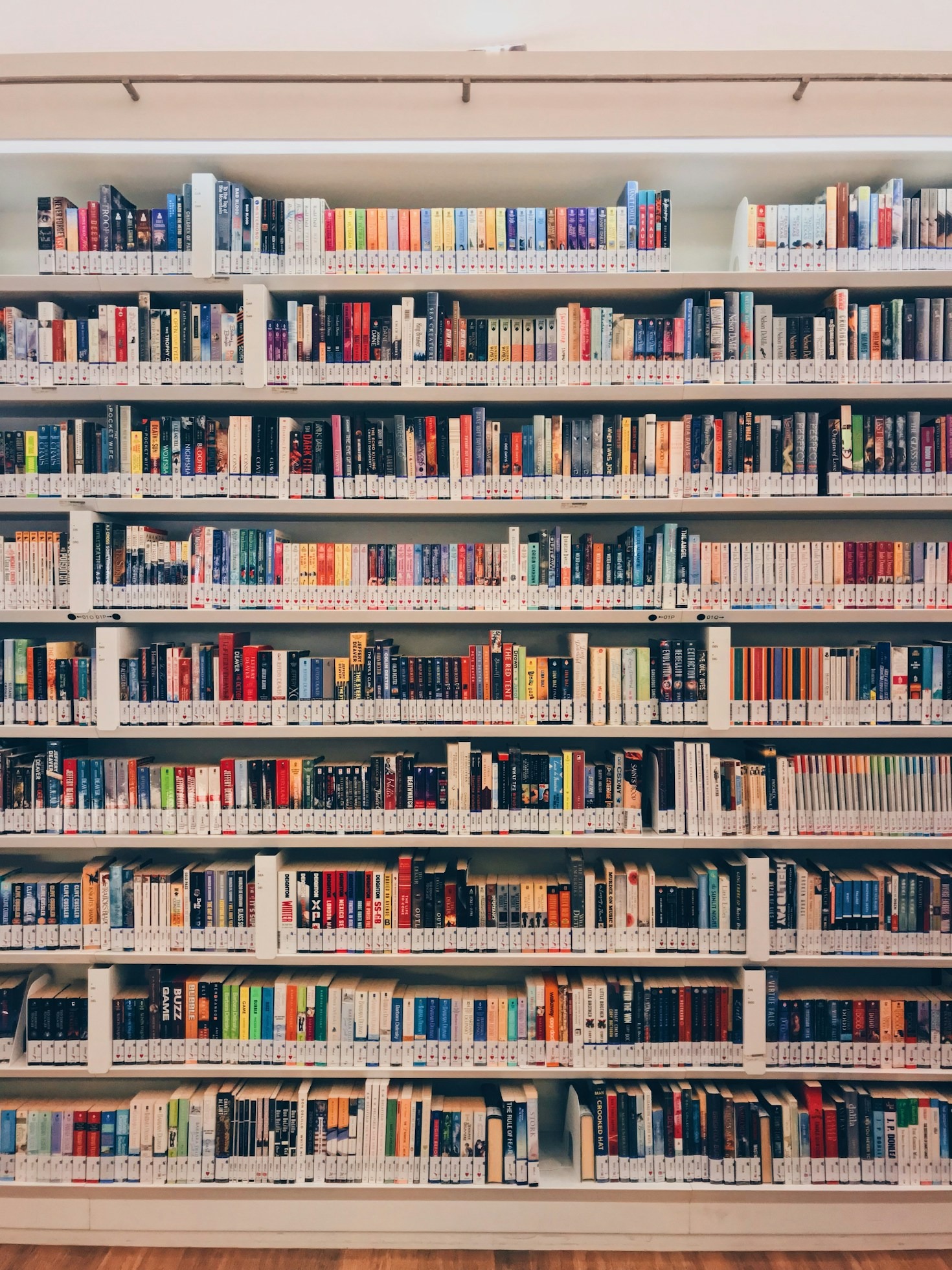 How Literature Reflects the Academic Elite